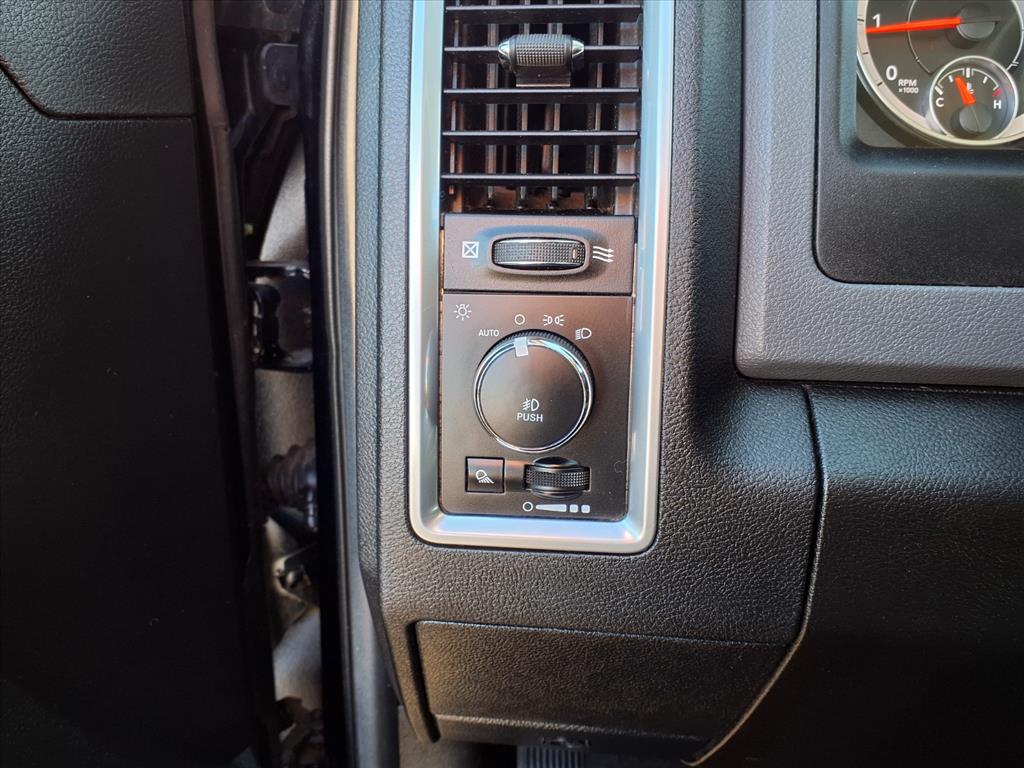 used 2019 Ram 1500 Classic car, priced at $23,777