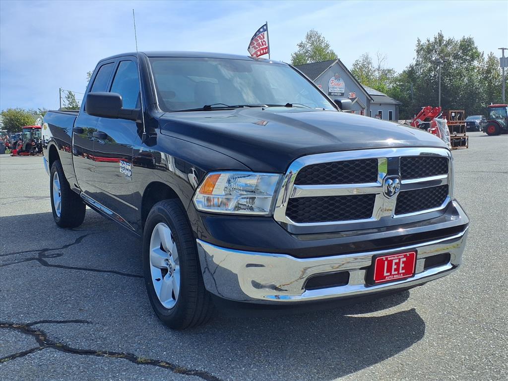 2024 Ram 1500 Classic SLT photo 3