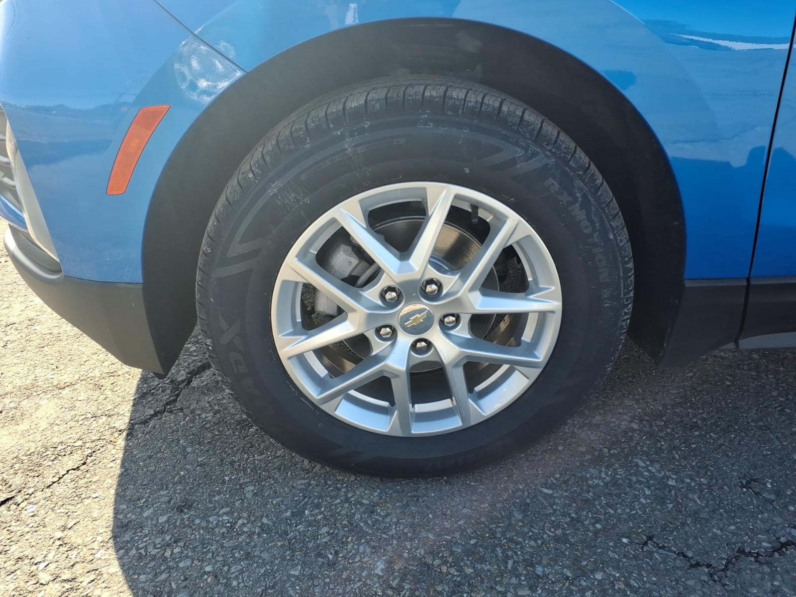 used 2024 Chevrolet Equinox car, priced at $23,999