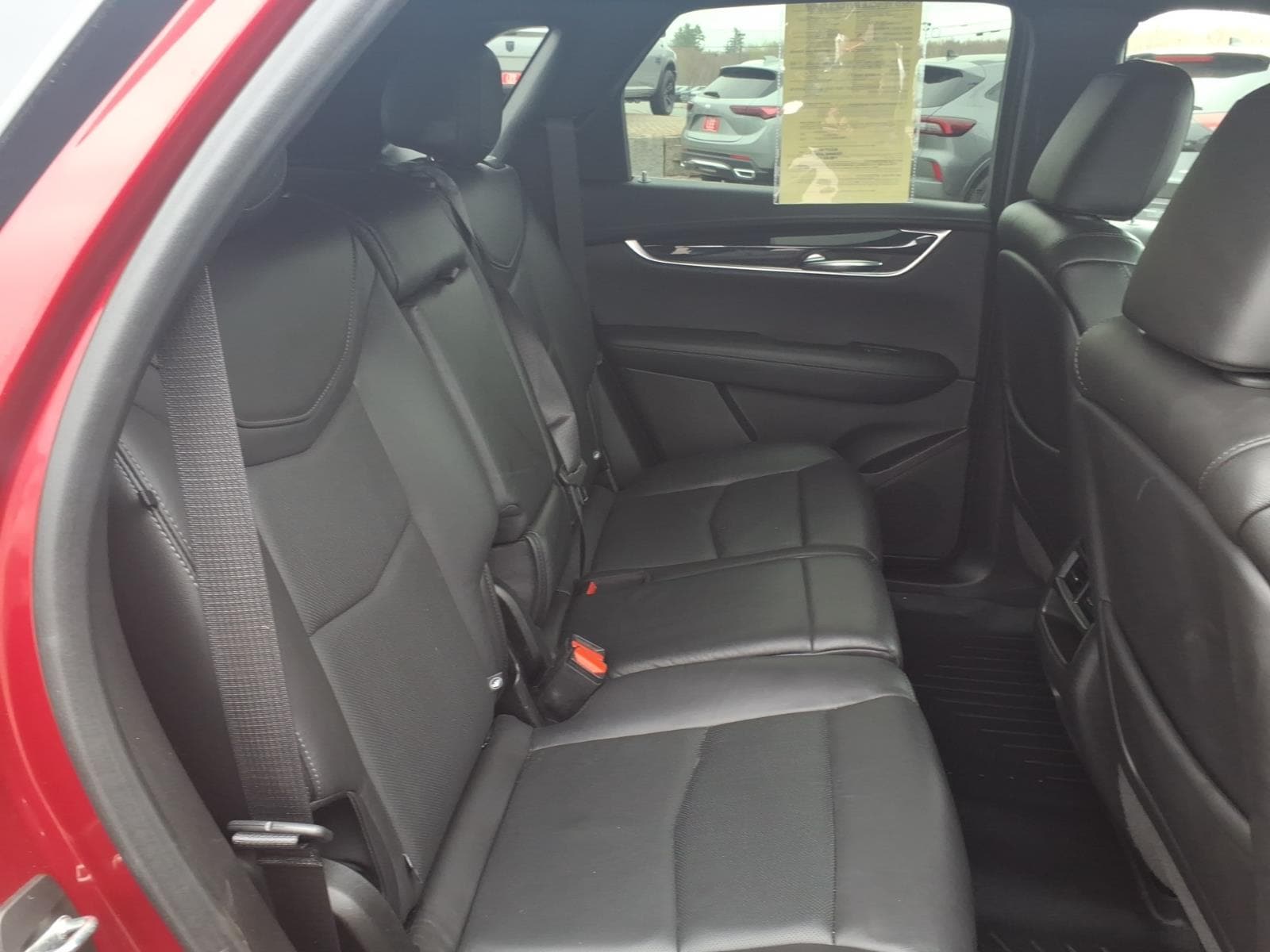 used 2020 Cadillac XT5 car, priced at $28,093