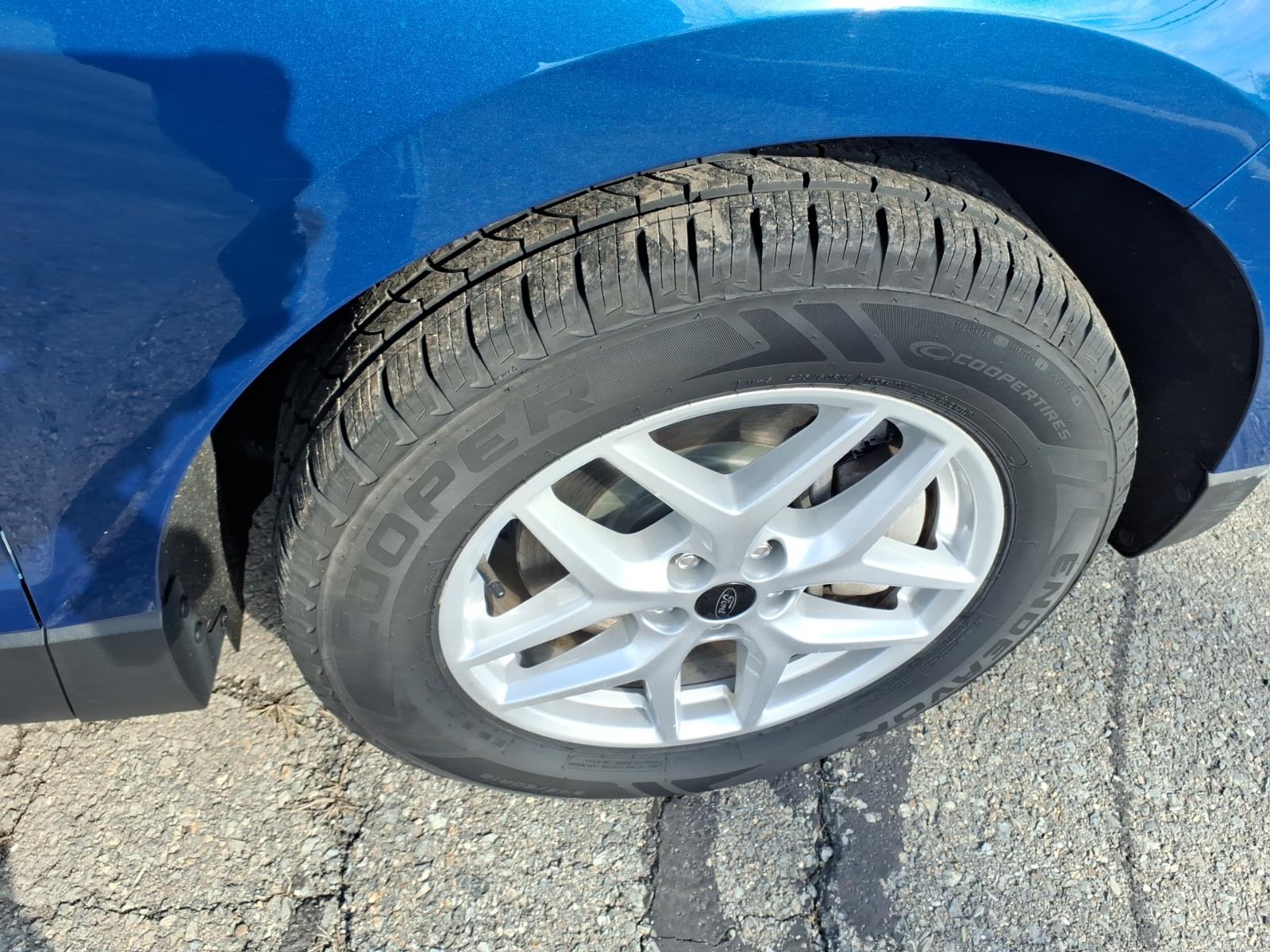 used 2024 Ford Edge car, priced at $24,426