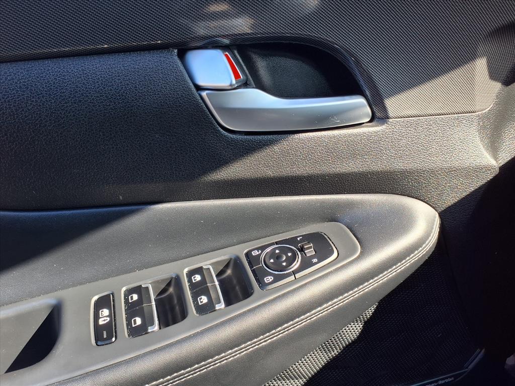 used 2023 Hyundai Santa Fe car, priced at $23,333