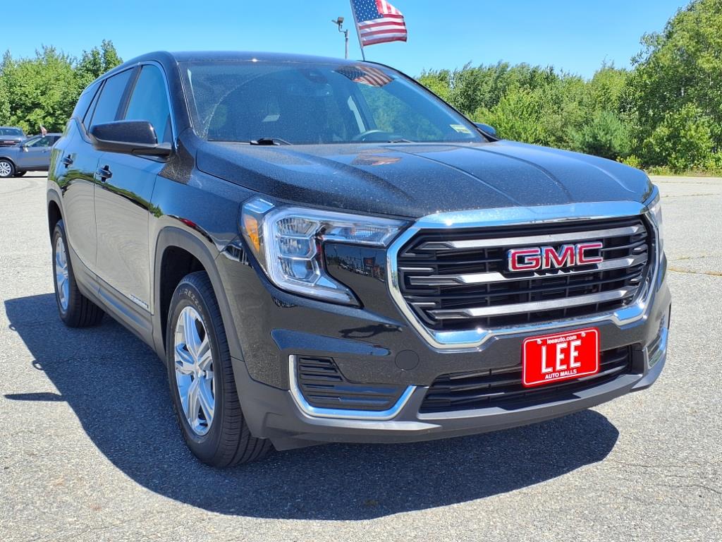 2024 Gmc Terrain SLE photo 3