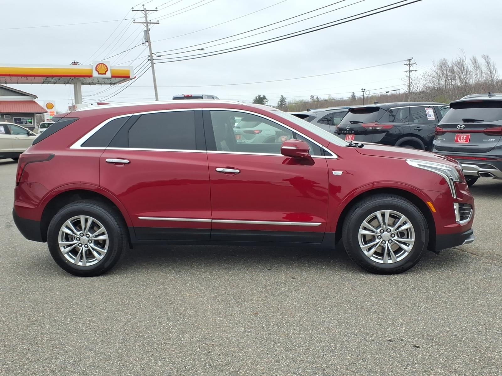 used 2020 Cadillac XT5 car, priced at $28,093