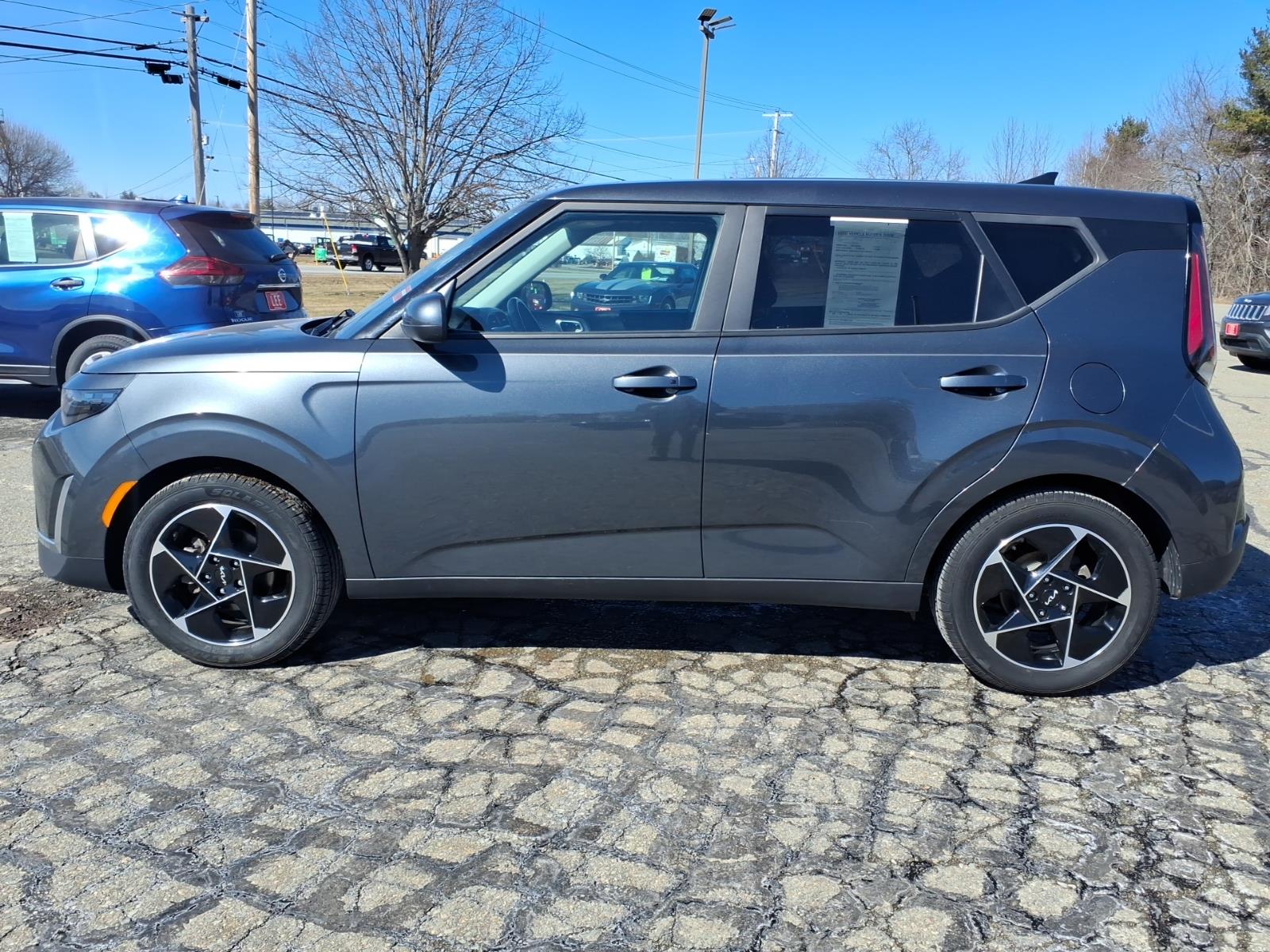 used 2023 Kia Soul car, priced at $19,999