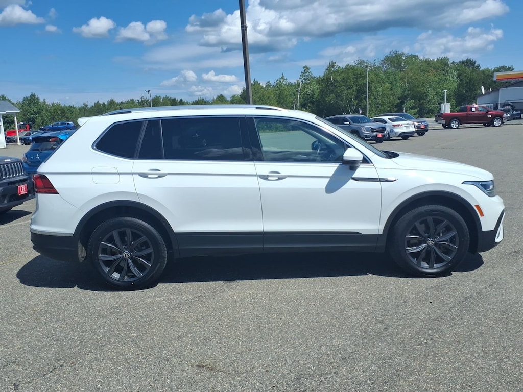 Used 2022 Volkswagen Tiguan 2.0T SE SUV