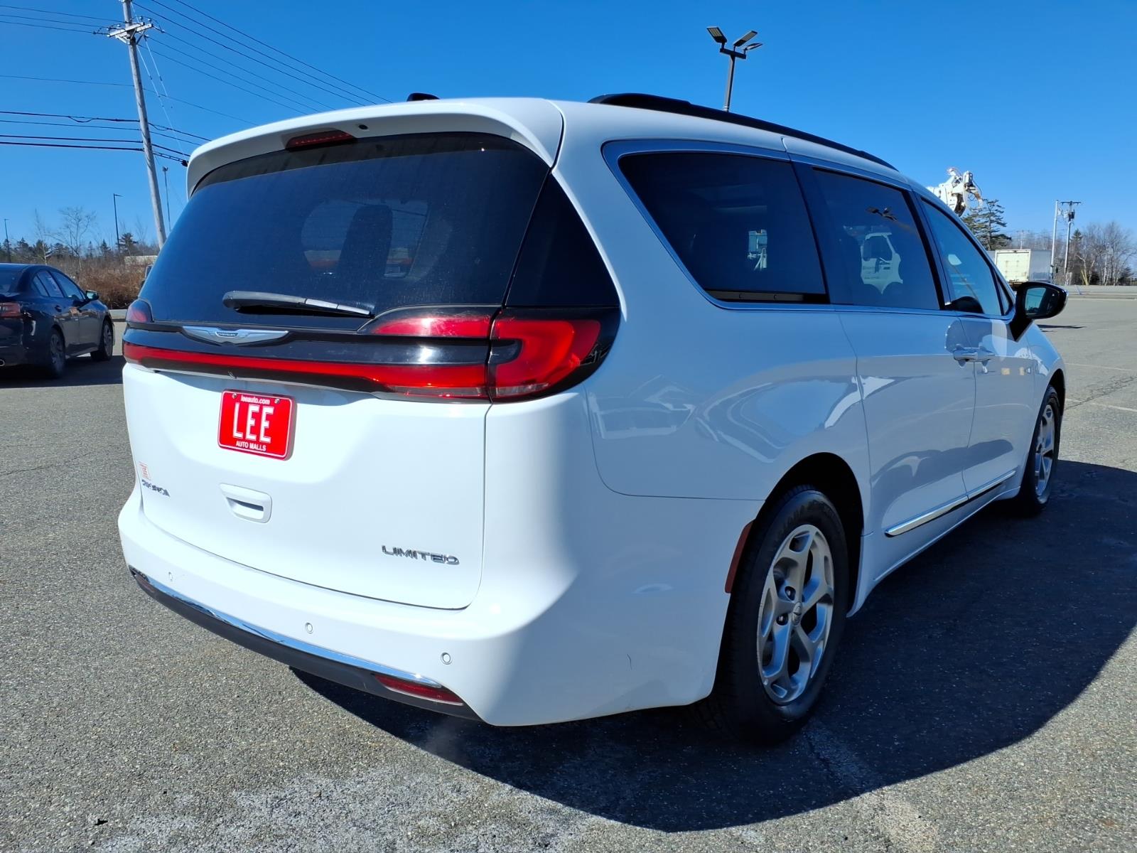 used 2023 Chrysler Pacifica car, priced at $29,333