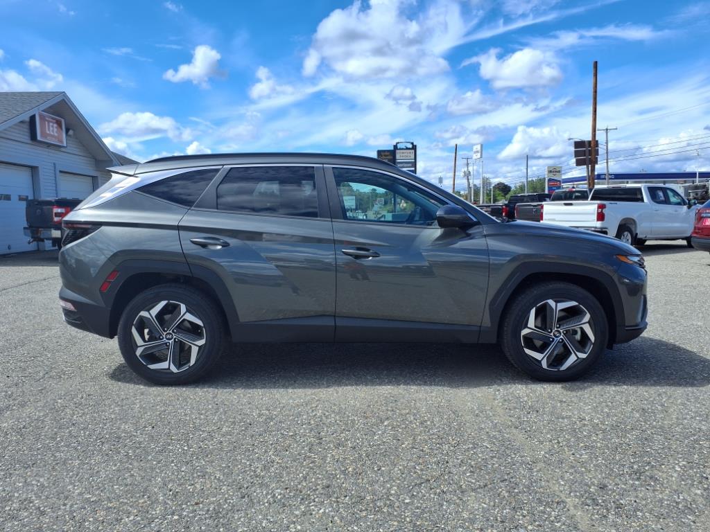 2022 Hyundai Tucson SEL Convenience photo 2