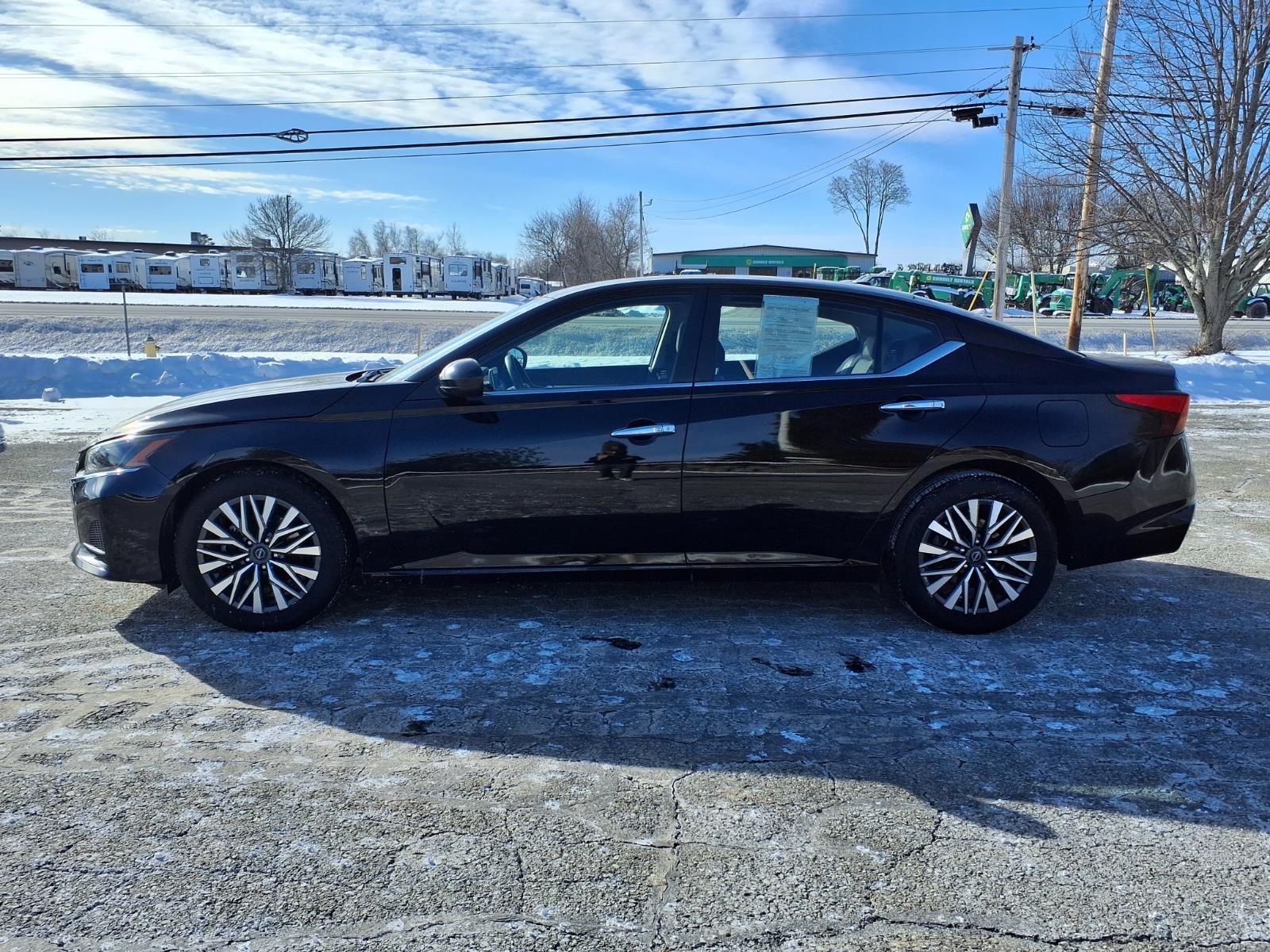 used 2023 Nissan Altima car, priced at $20,555