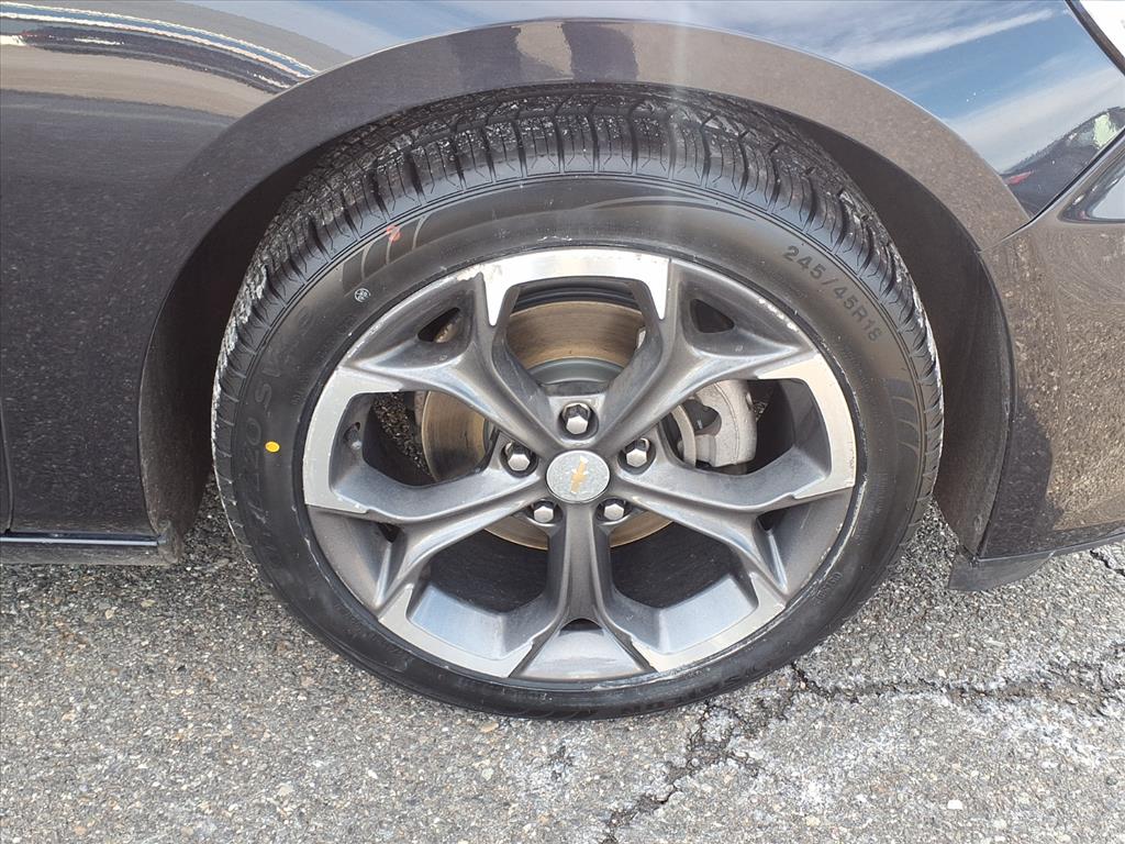 used 2023 Chevrolet Malibu car, priced at $18,999