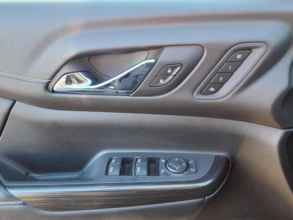 used 2021 GMC Acadia car, priced at $25,555