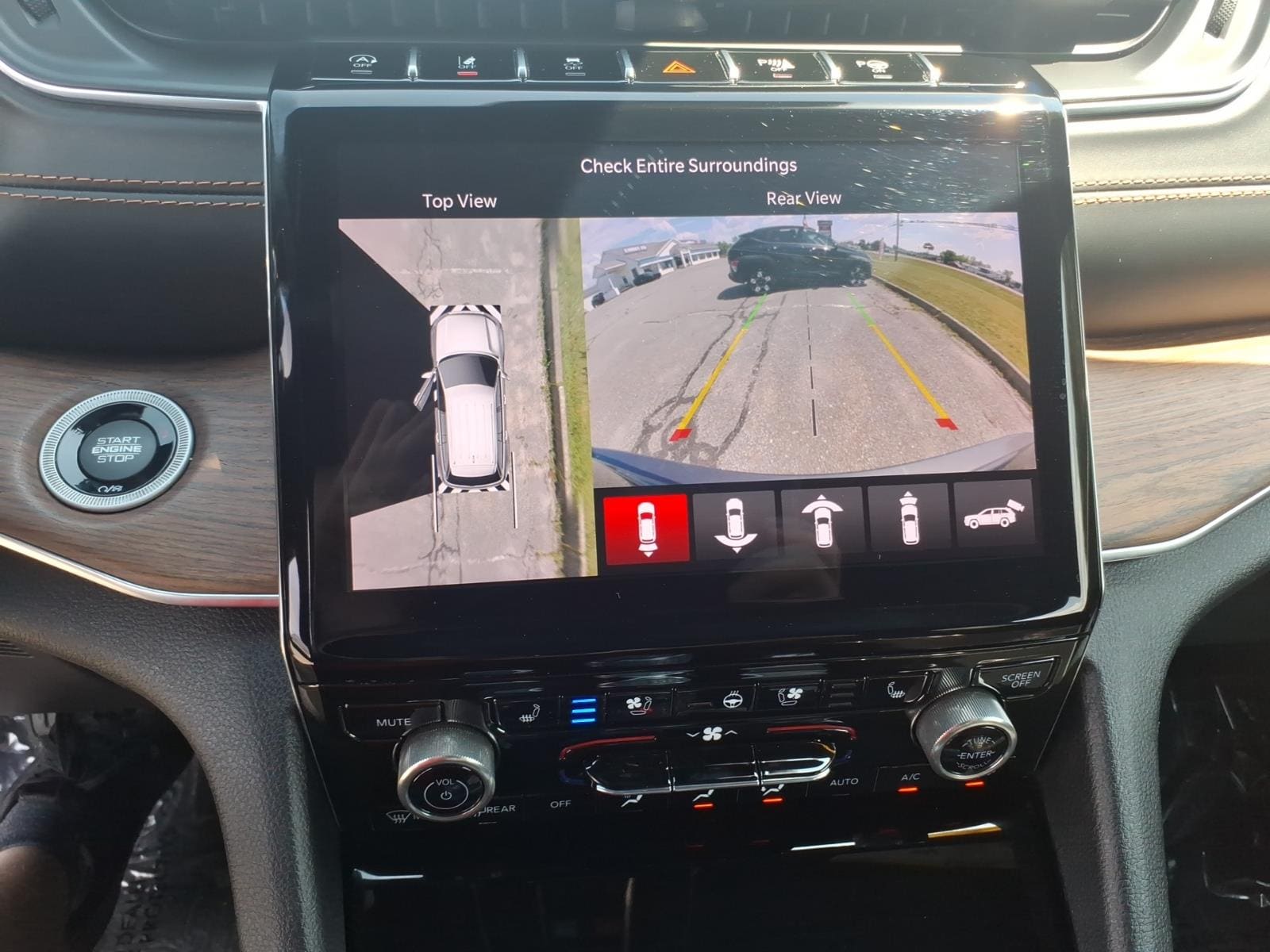 2022 Jeep Grand Cherokee Summit - Photo 25