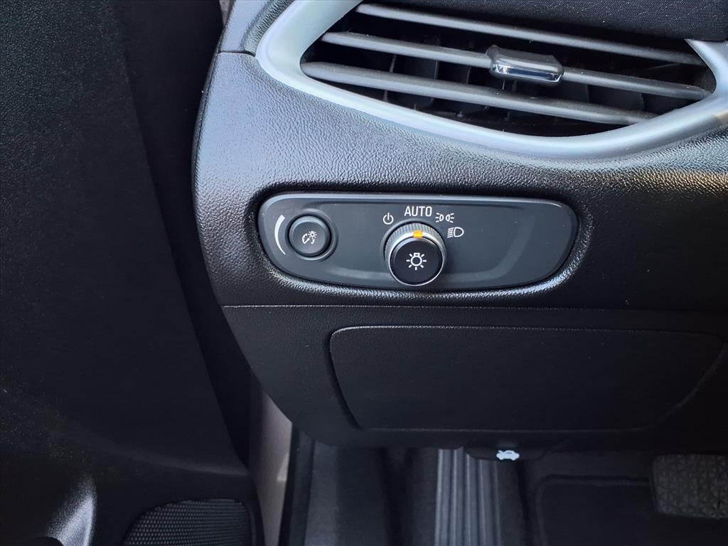 used 2024 Chevrolet Malibu car, priced at $20,995