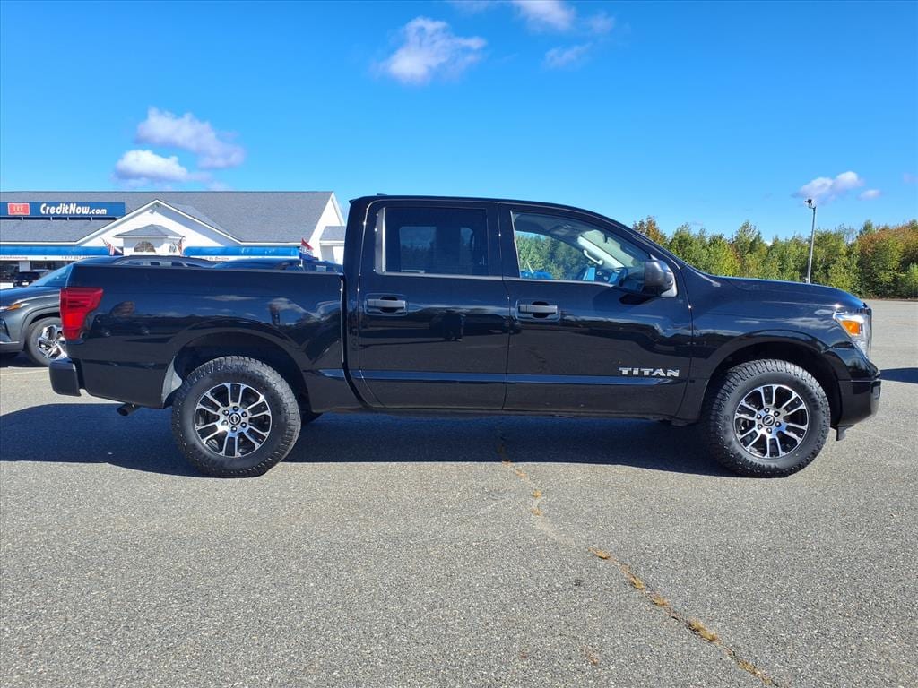 used 2023 Nissan Titan car, priced at $32,777