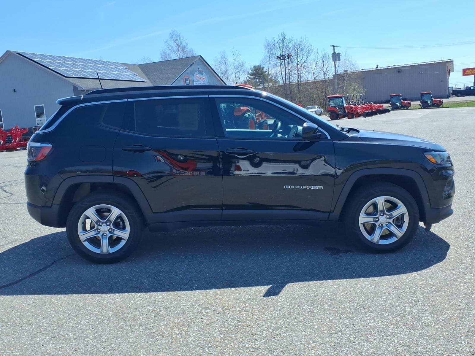 used 2024 Jeep Compass car, priced at $23,426