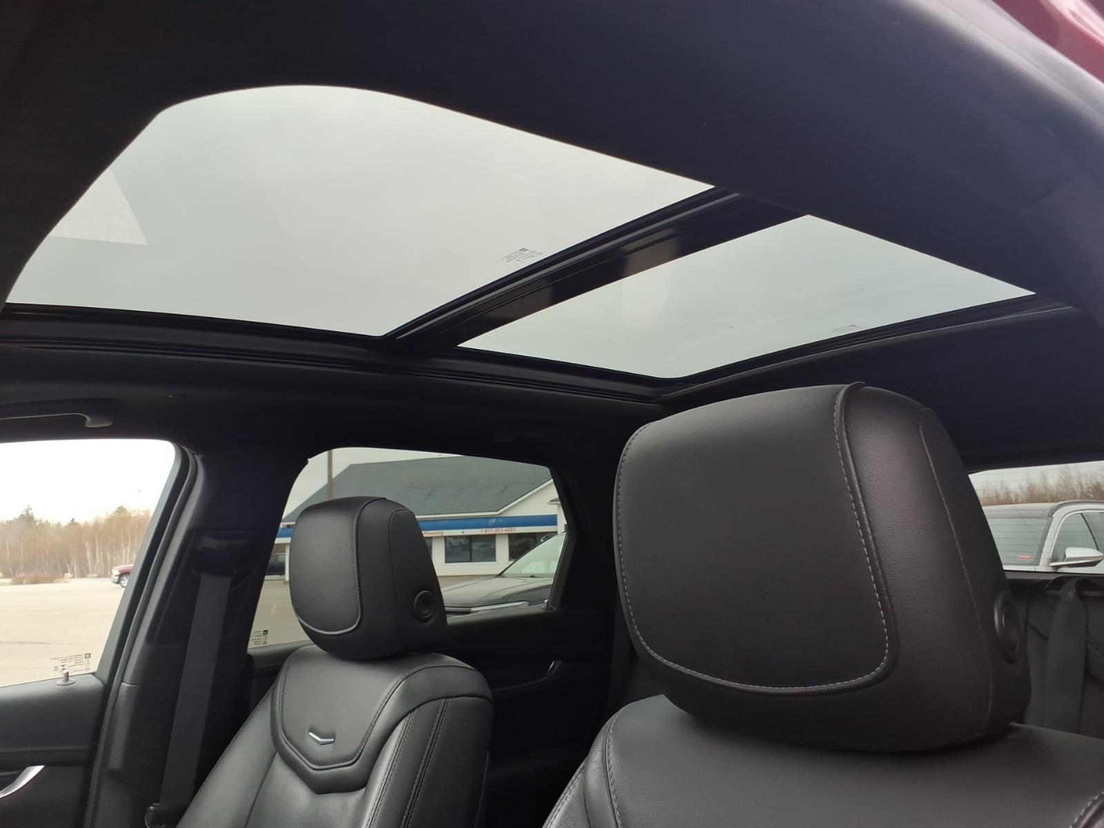 used 2020 Cadillac XT5 car, priced at $28,093