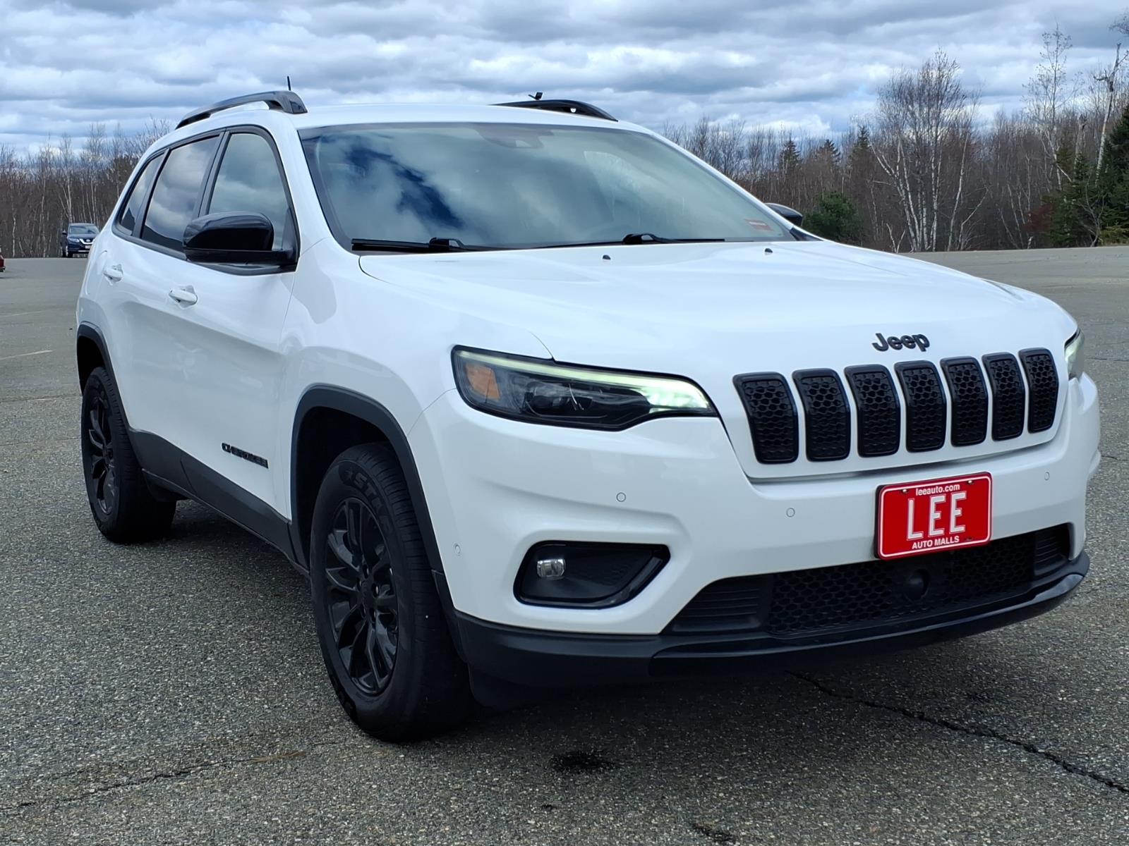 used 2023 Jeep Cherokee car, priced at $25,426