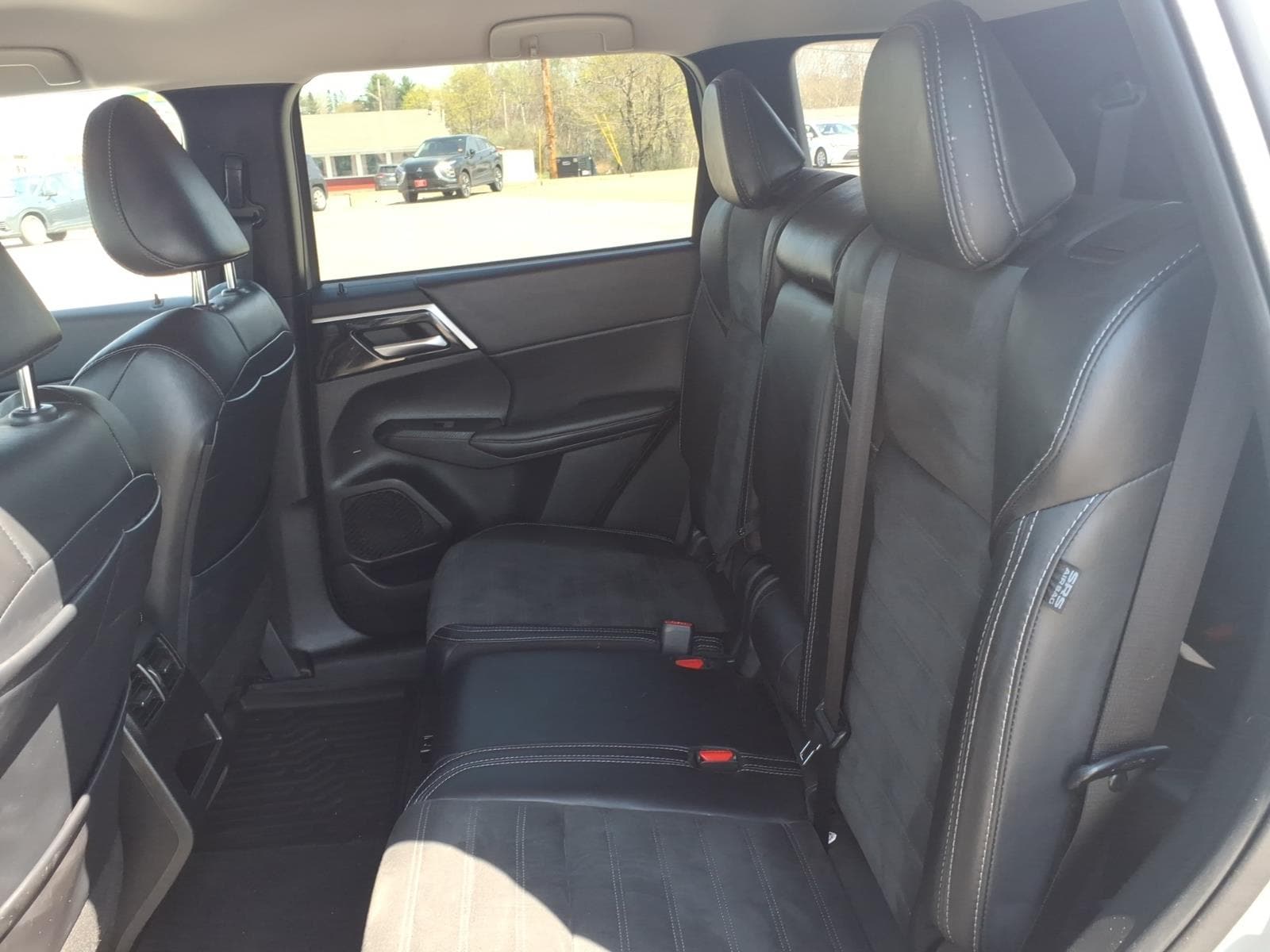 used 2024 Mitsubishi Outlander car, priced at $27,247