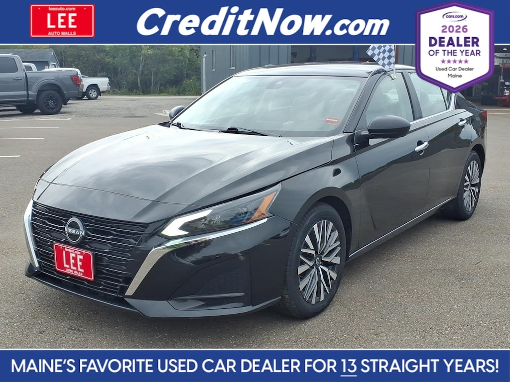 Used 2025 Nissan Altima 2.5 SV Sedan