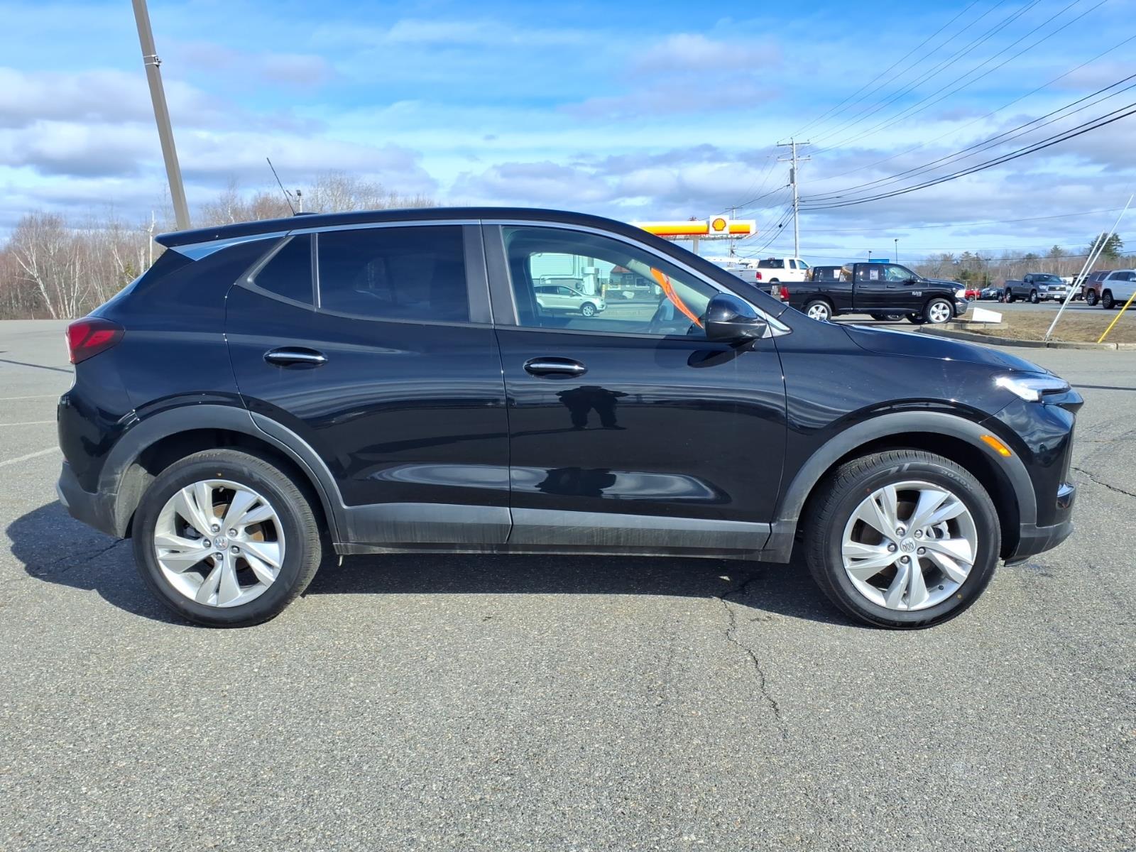 used 2025 Buick Encore GX car, priced at $24,333
