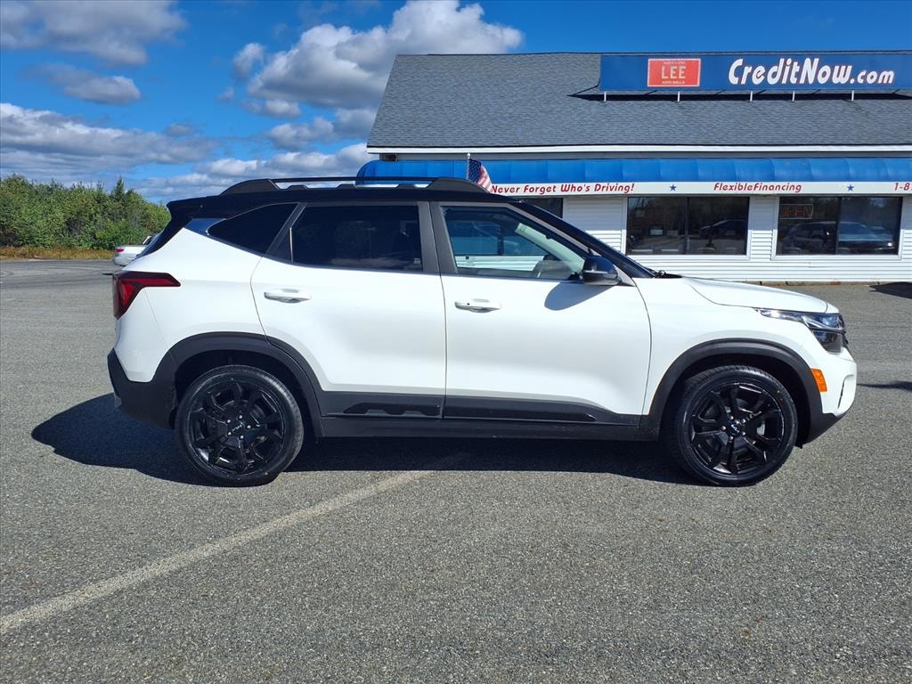 Used 2024 Kia Seltos X-Line SUV