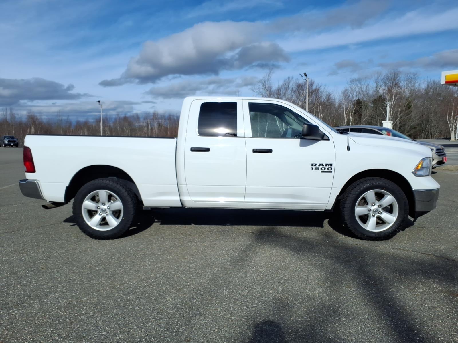 used 2024 Ram 1500 Classic car, priced at $31,998