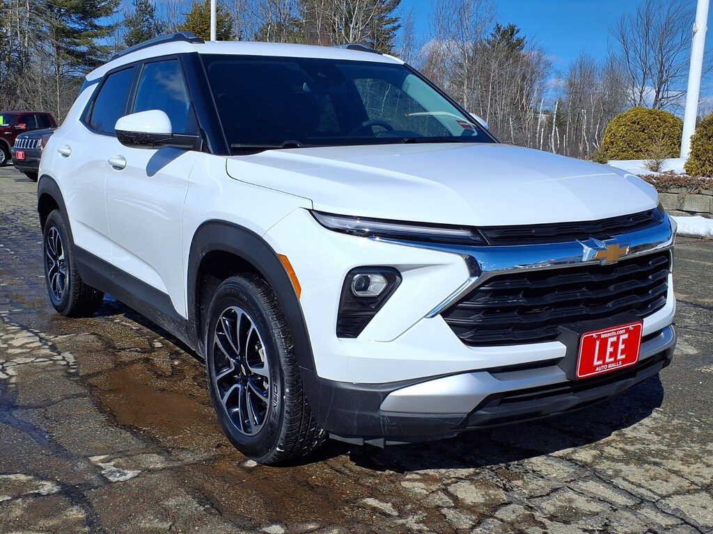 Used 2025 Chevrolet Trailblazer LT SUV