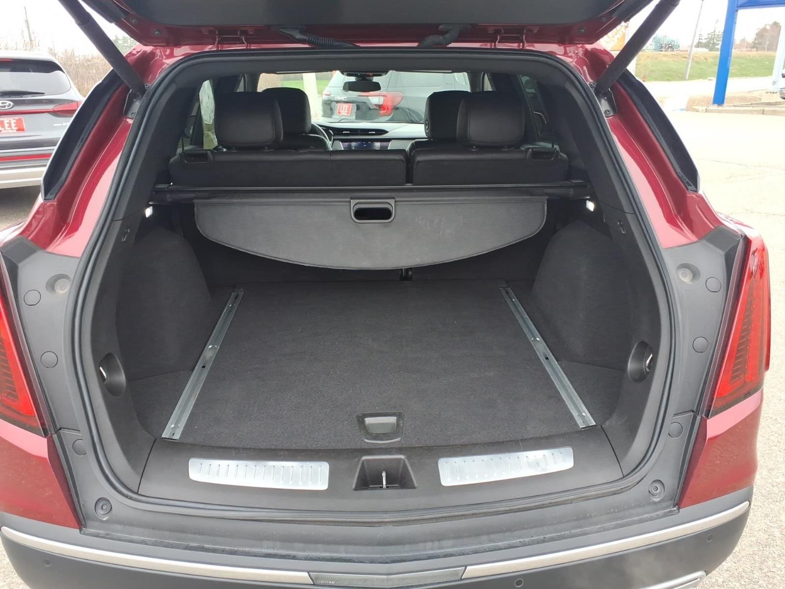 used 2020 Cadillac XT5 car, priced at $28,093
