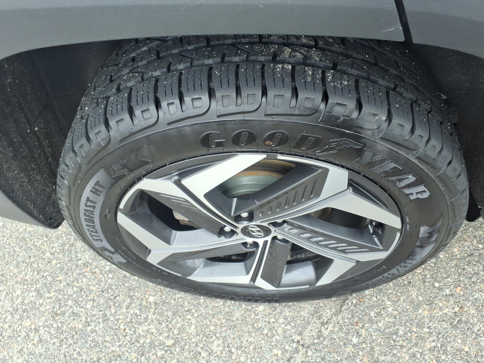 used 2024 Hyundai Tucson car, priced at $29,537