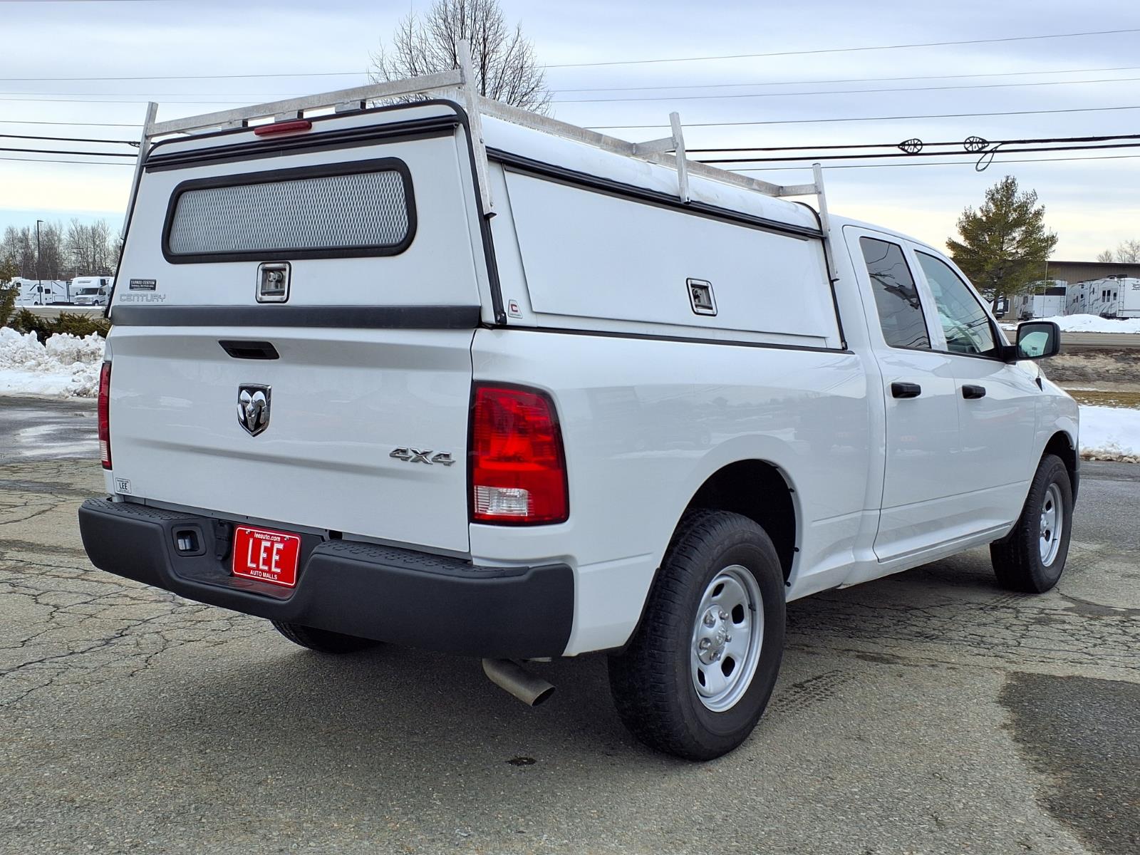 used 2022 Ram 1500 Classic car, priced at $22,995