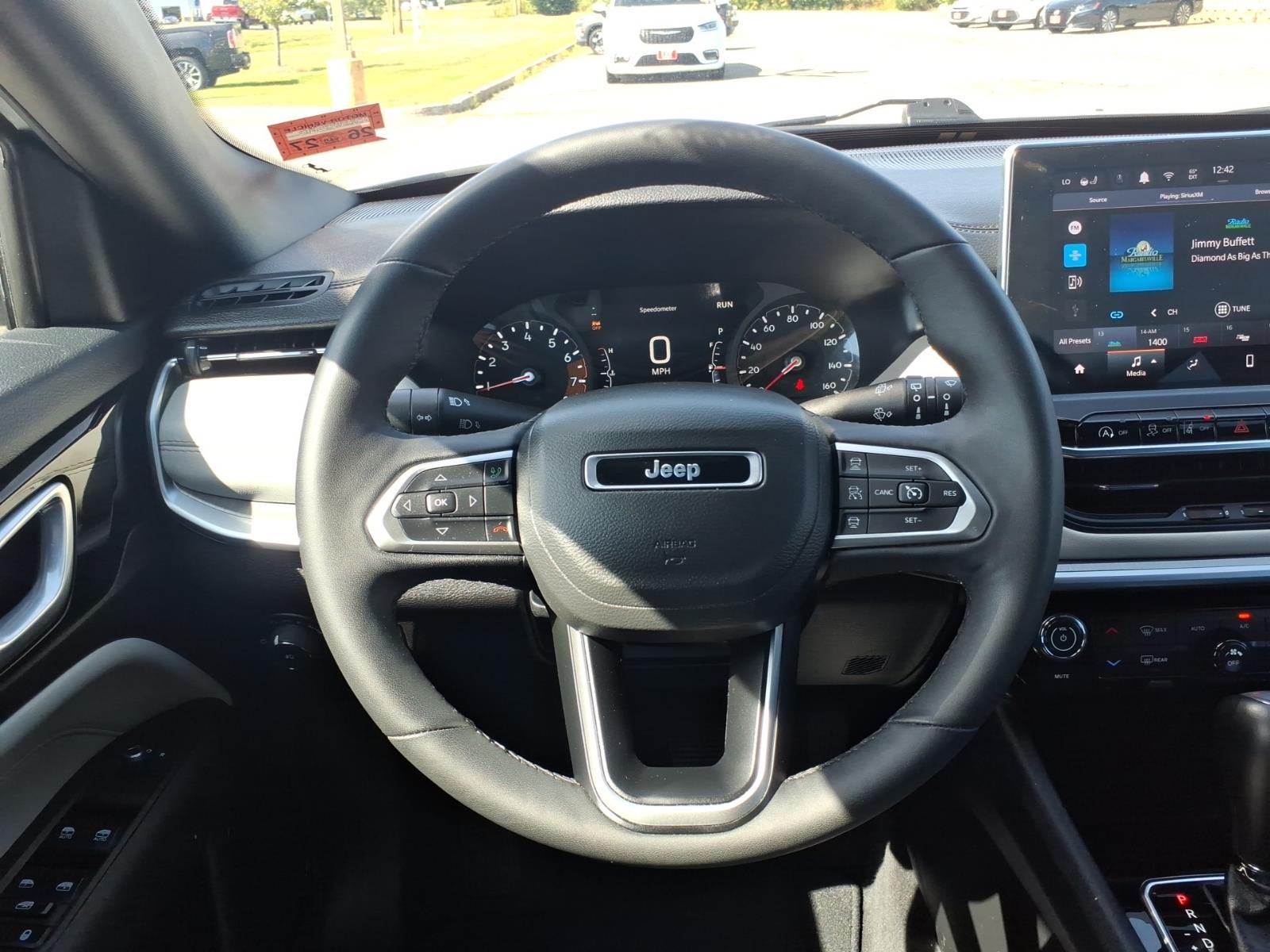 2025 Jeep Compass Limited - Photo 18