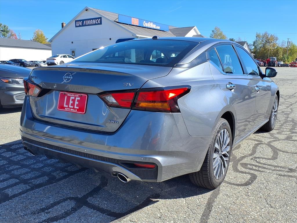 Used 2023 Nissan Altima 2.5 SV Sedan
