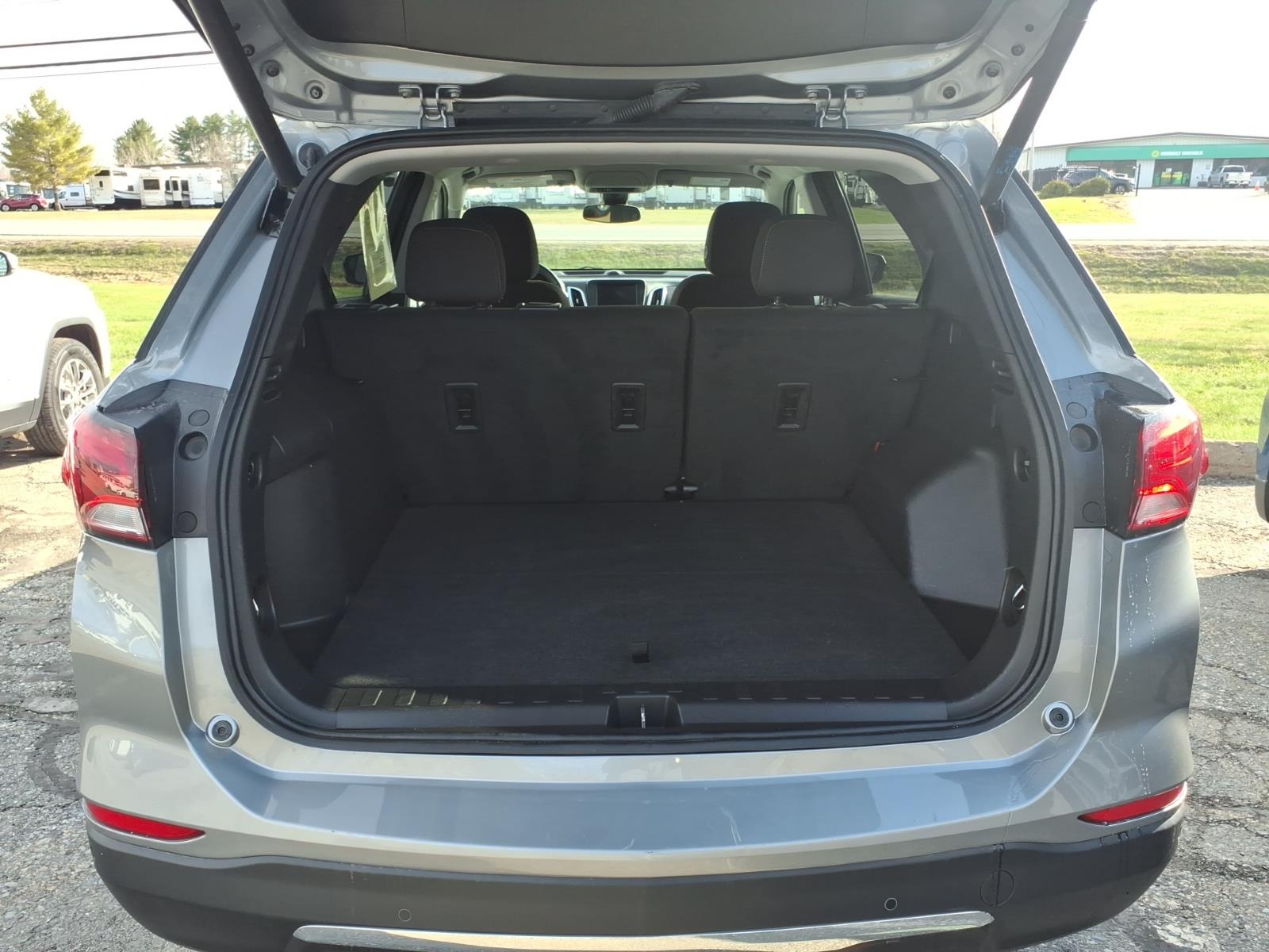 used 2024 Chevrolet Equinox car, priced at $24,648