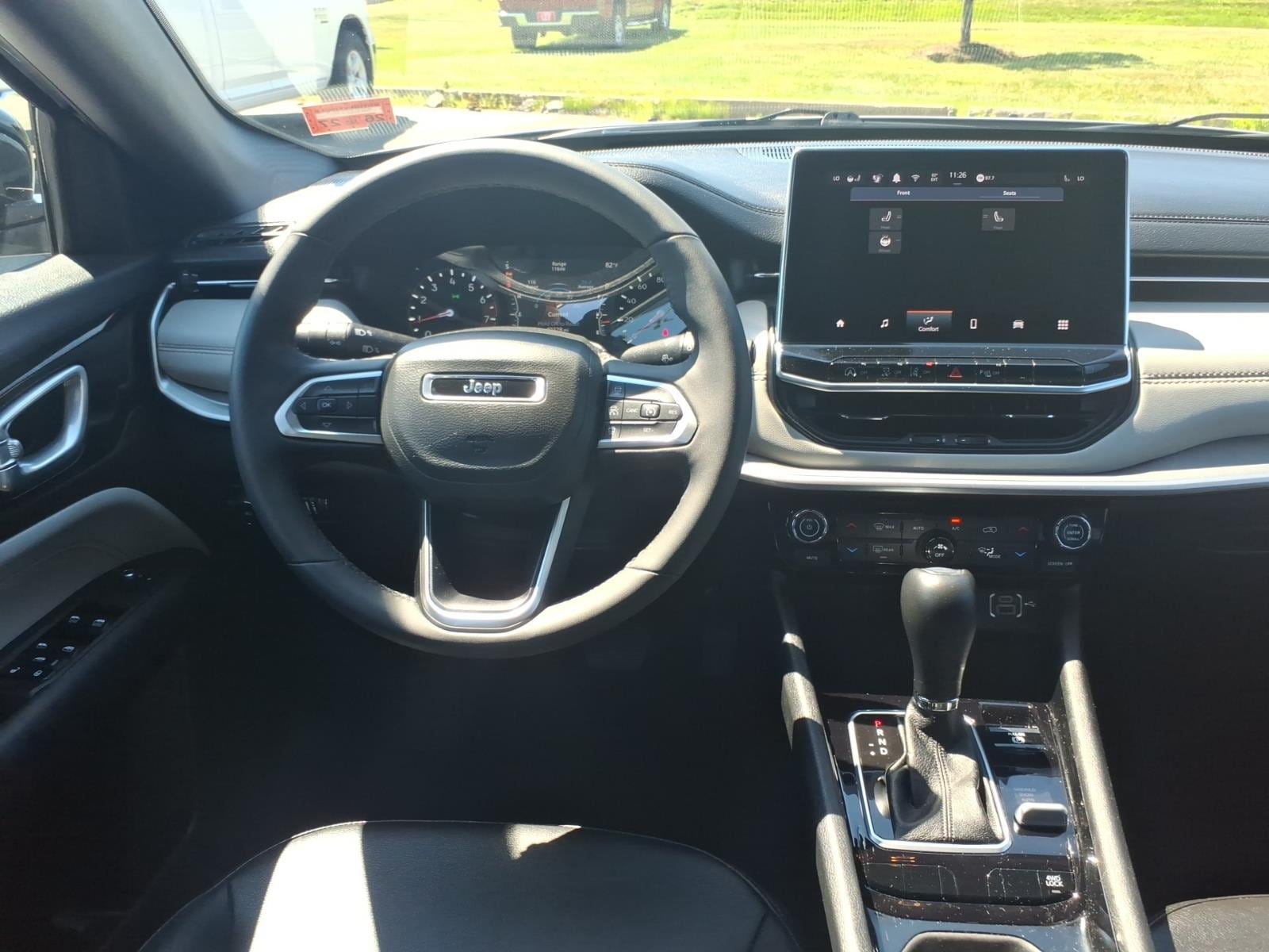 2025 Jeep Compass Limited - Photo 15
