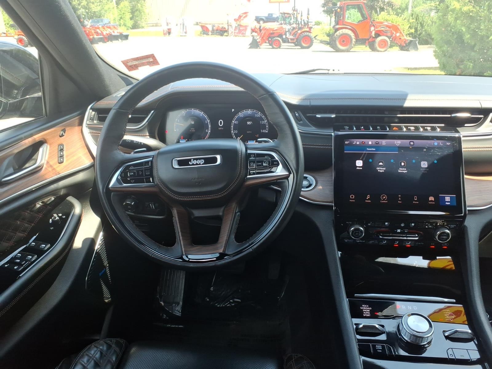 2022 Jeep Grand Cherokee Summit - Photo 16