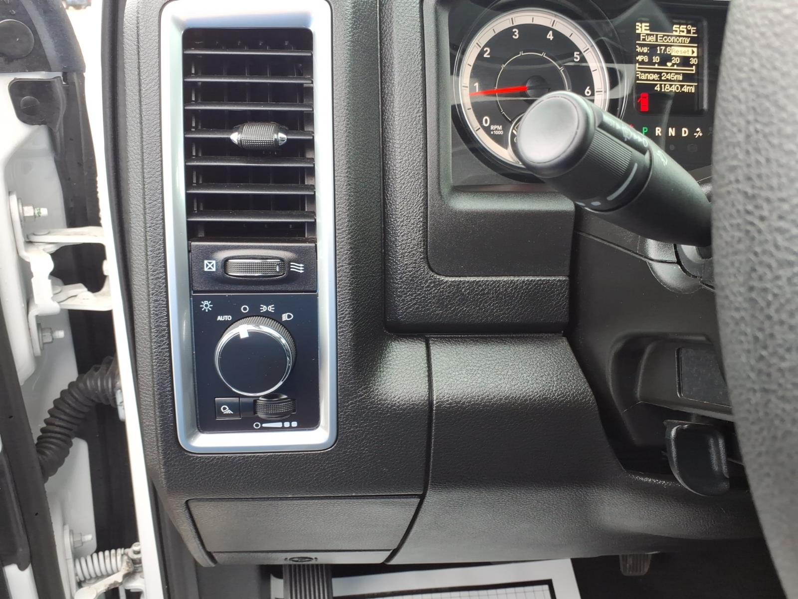 used 2024 Ram 1500 Classic car, priced at $31,998