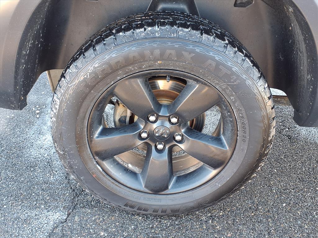 used 2019 Ram 1500 Classic car, priced at $23,777