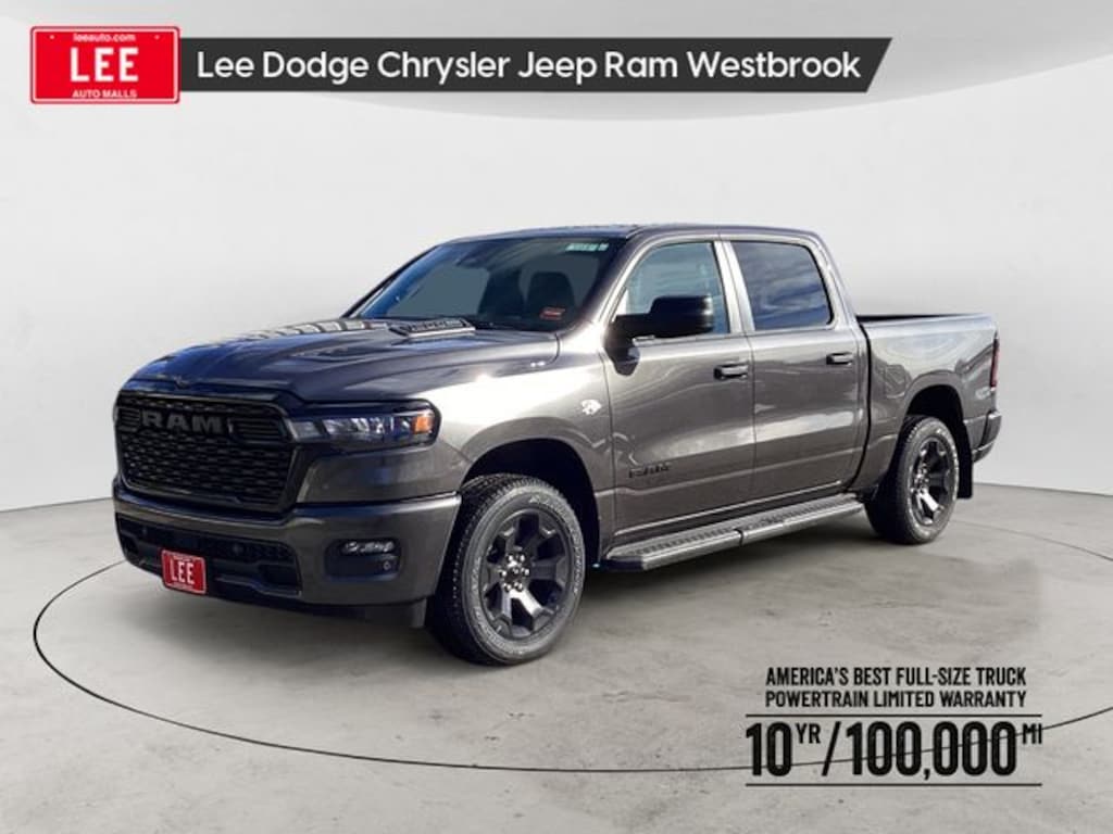 New 2026 Ram 1500 EXPRESS CREW CAB 4X4 5'7 BOX Pickup