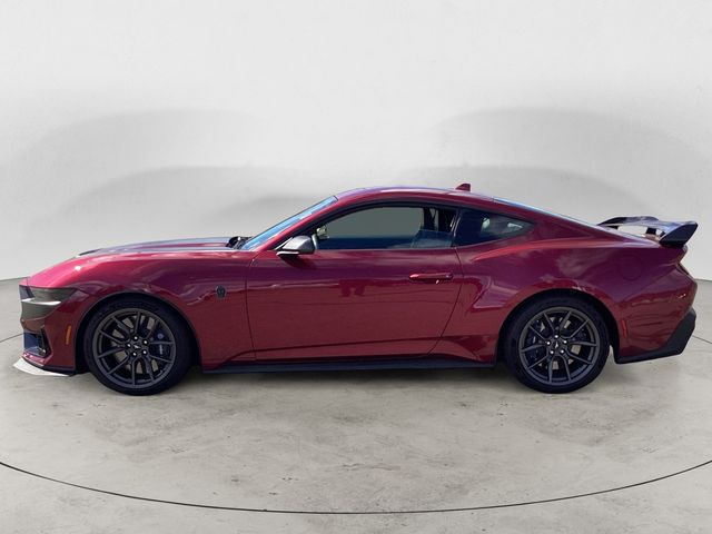 2025 Ford Mustang Dark Horse photo 2