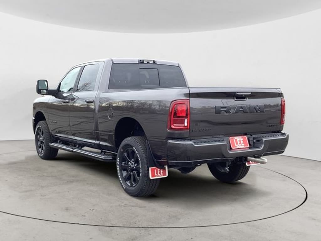 New 2026 Ram 2500 LARAMIE CREW CAB 4X4 6'4 BOX Pickup