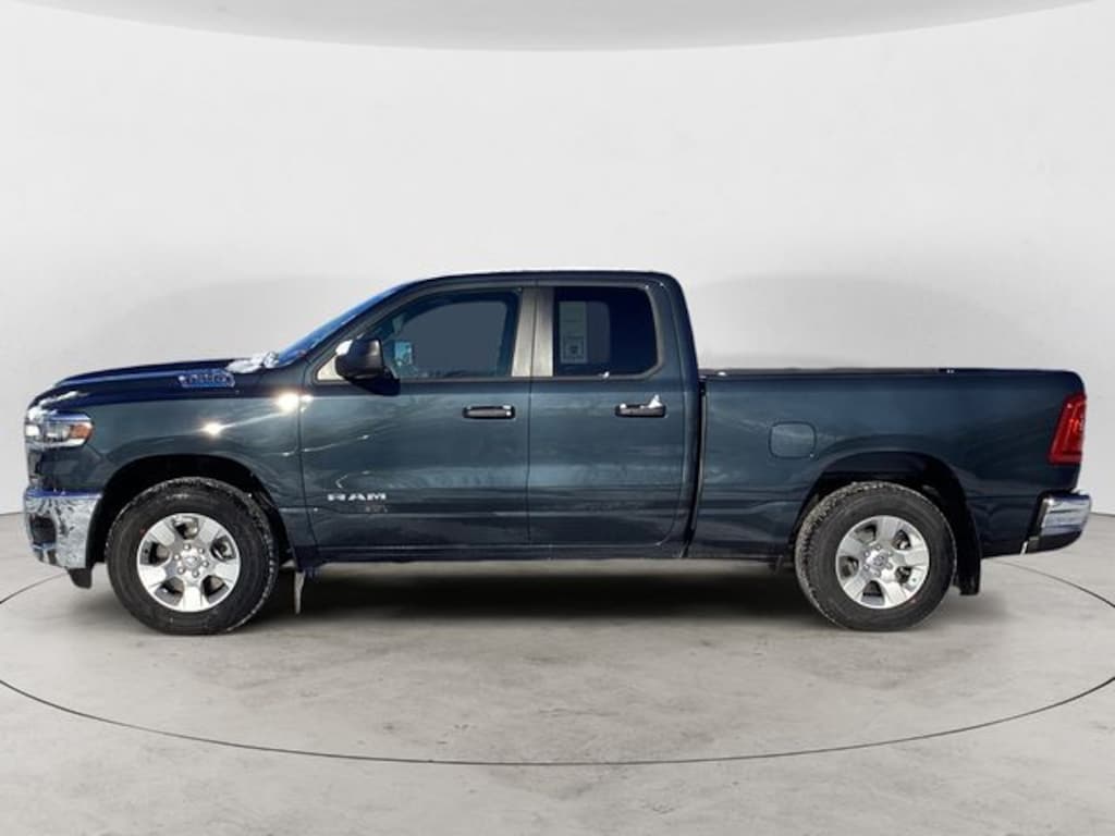 New 2026 Ram 1500 TRADESMAN QUAD CAB 4X4 6'4 BOX Pickup