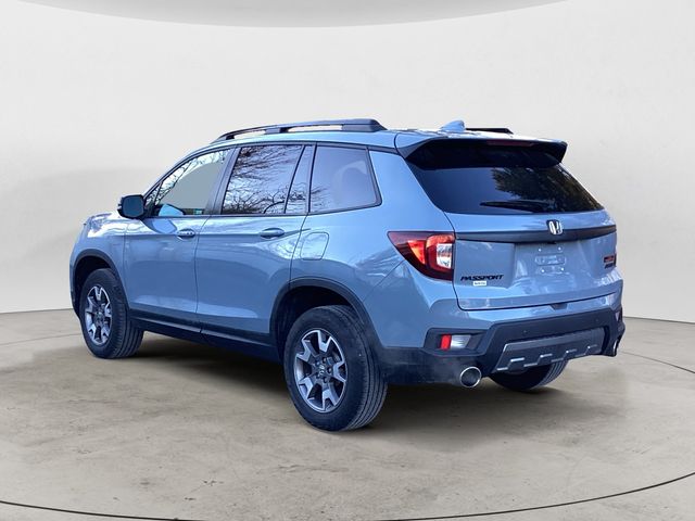 2023 Honda Passport TrailSport photo 2
