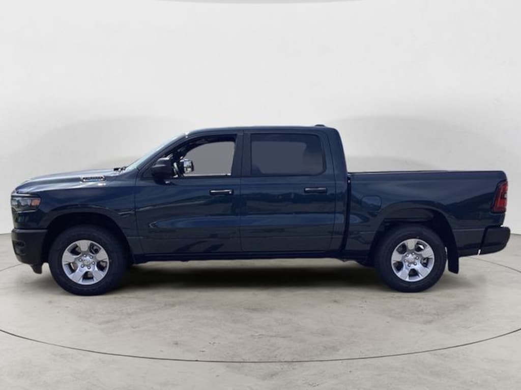 New 2025 Ram 1500 TRADESMAN CREW CAB 4X4 5'7 BOX Pickup