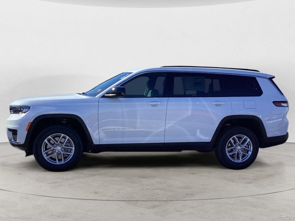 New 2026 Jeep Grand Cherokee L LAREDO X 4X4 Sport Utility