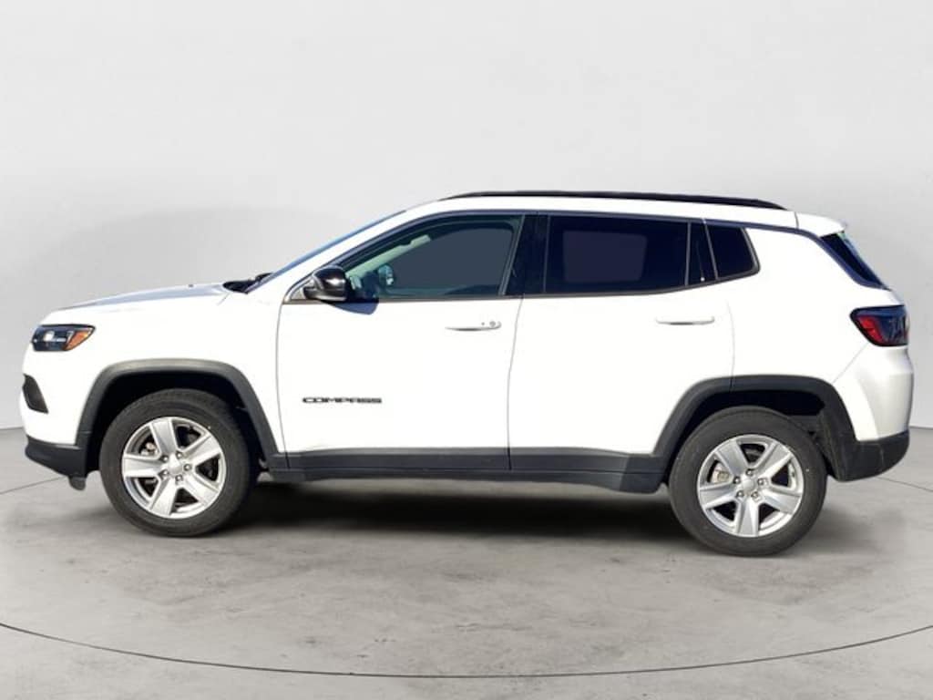 Used 2022 Jeep Compass Latitude SUV
