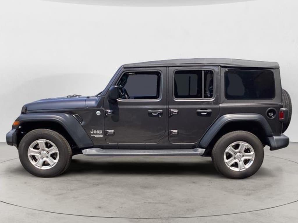 Used 2018 Jeep Wrangler Unlimited Sport S SUV