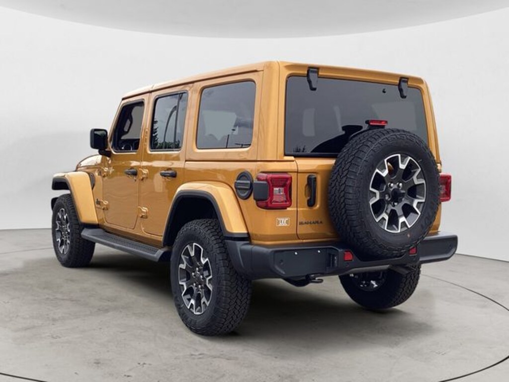 New 2026 Jeep Wrangler 4-DOOR SAHARA Sport Utility