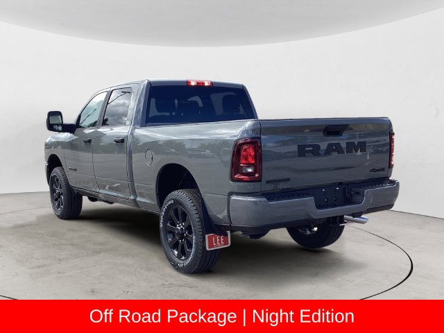 New 2026 Ram 2500 BIG HORN CREW CAB 4X4 6'4 BOX Pickup