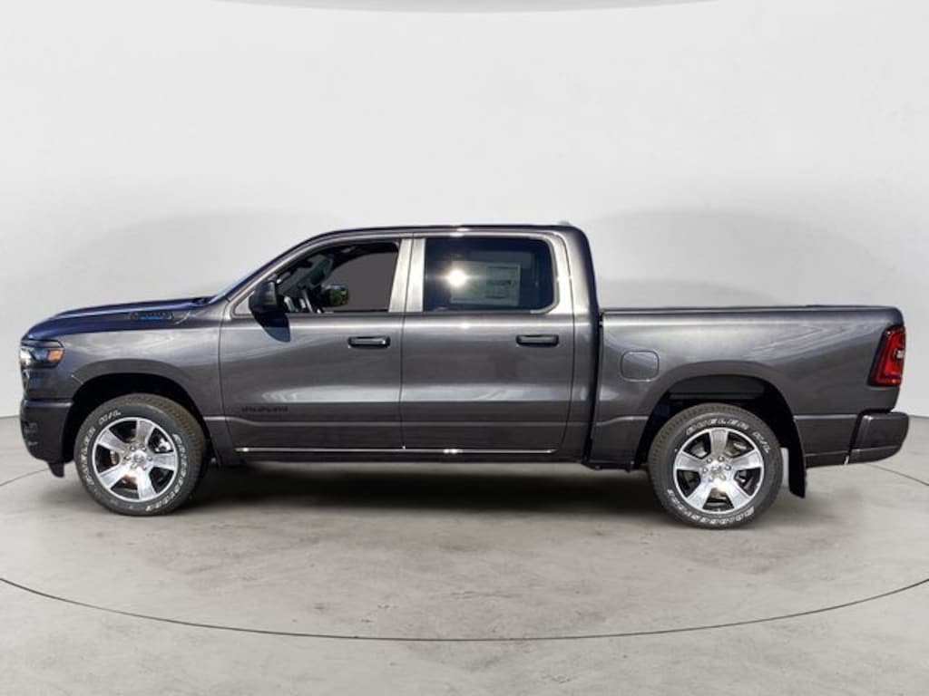 New 2025 Ram 1500 Tradesman Crew Cab 4x4 5'7 Box Pickup