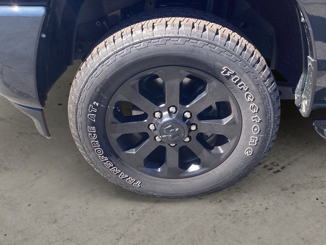 2026 RAM 3500 Laramie - Photo 14